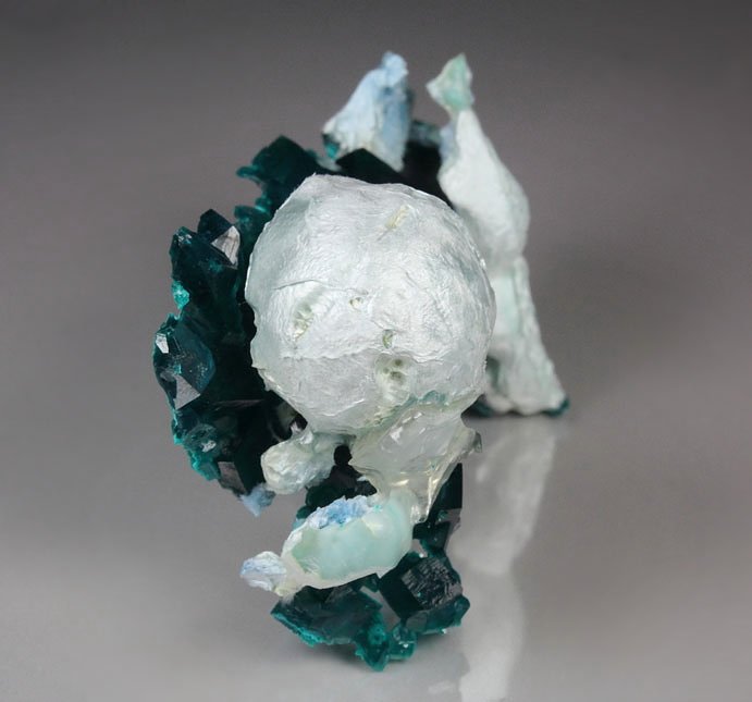 SHATTUCKITE, DIOPTASE, CALCITE, CHRYSOCOLLA