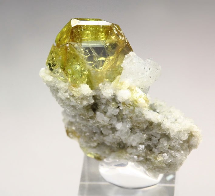 gem TITANITE, K FELDSPAR var. ADULARIA