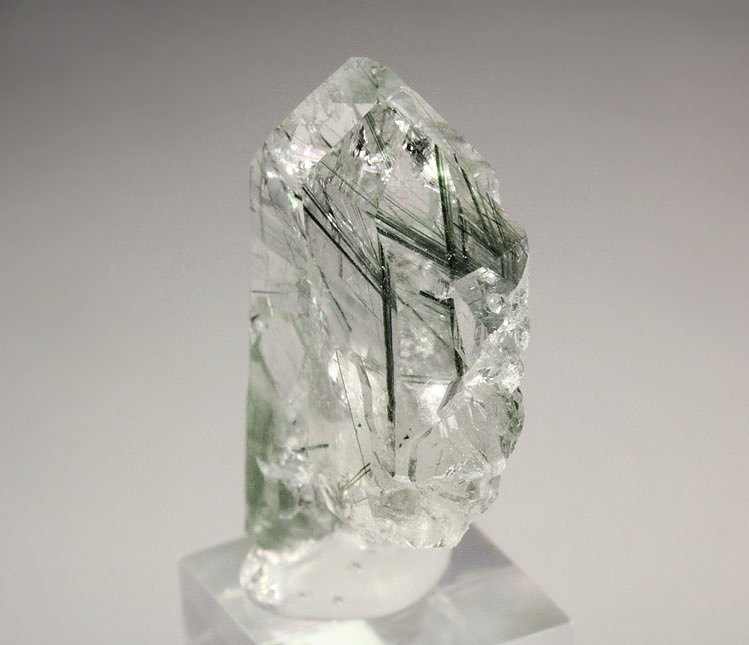 QUARTZ with ACTINOLITE inclusions