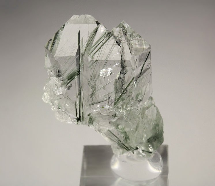 QUARTZ with ACTINOLITE inclusions