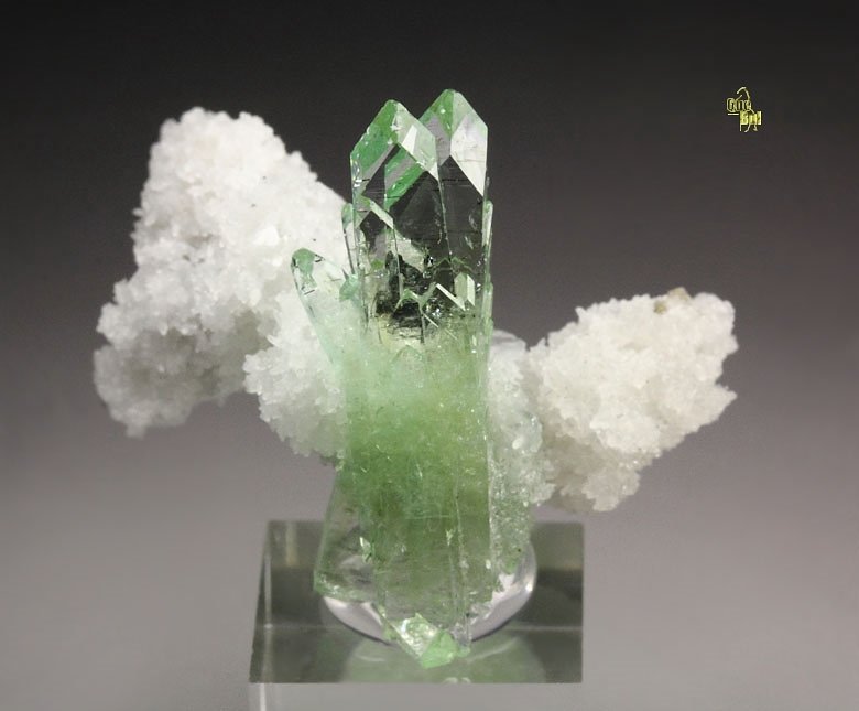 gem FLUORAPOPHYLLITE-(K), QUARTZ, STILBITE