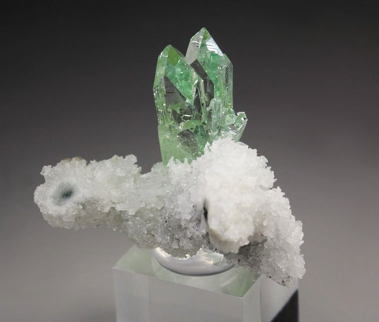 gem FLUORAPOPHYLLITE-(K), QUARTZ, STILBITE