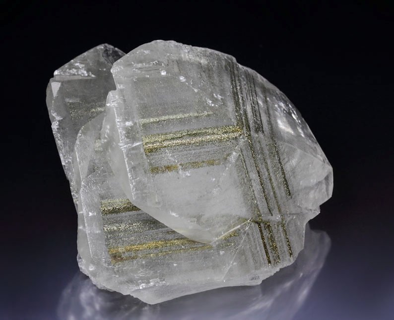 CALCITE with epitaxially oriented PYRITE