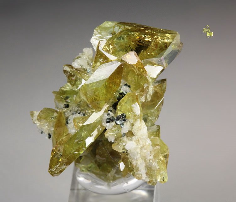 gem TITANITE, K FELDSPAR var. ADULARIA