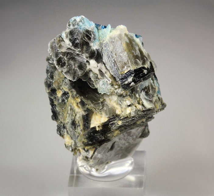 gem EUCLASE, MUSCOVITE