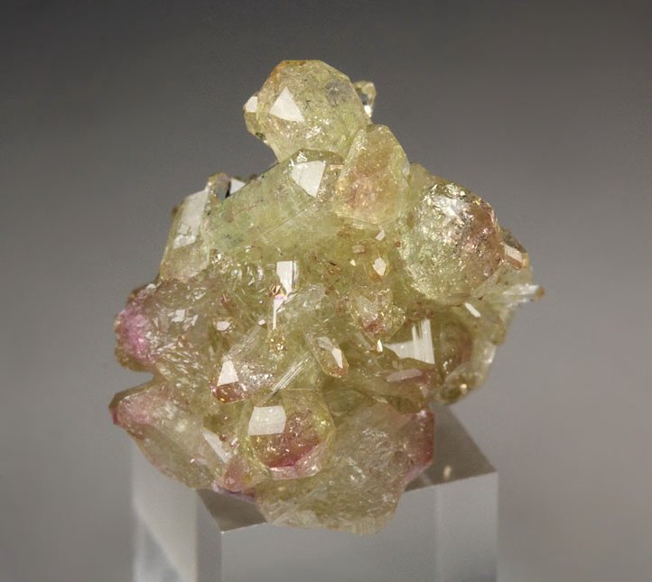 gem VESUVIANITE 