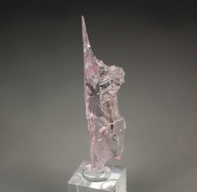 gem SPODUMENE var. KUNZITE