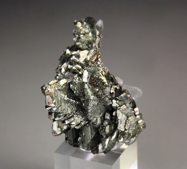 MARCASITE twinned, CALCITE