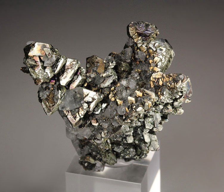 MARCASITE twinned, CALCITE