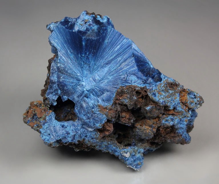 SHATTUCKITE