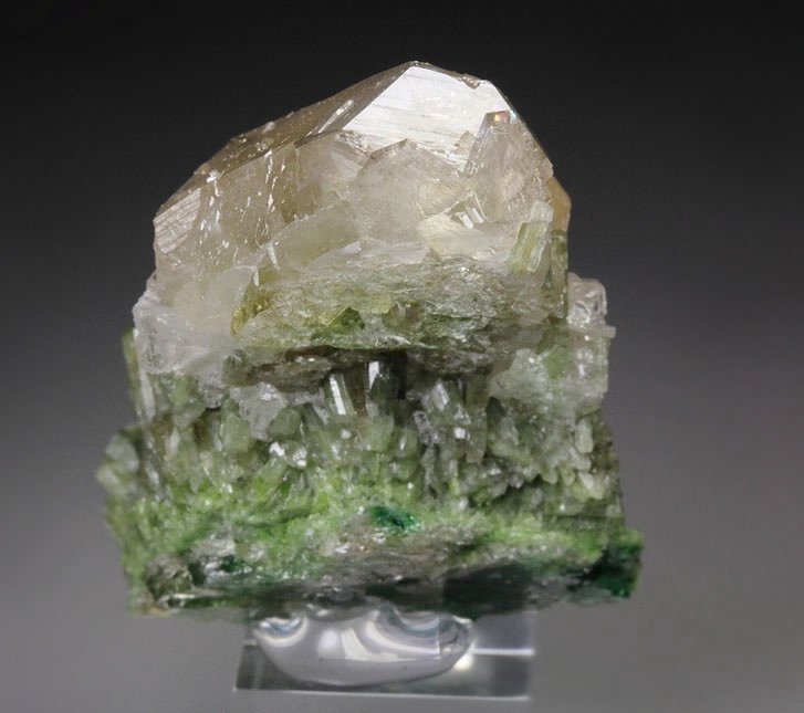 gem colorless GARNET var. GROSSULAR, DIOPSIDE