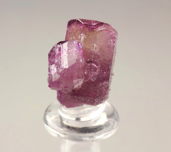 gemmy VESUVIANITE var. MANGANOAN