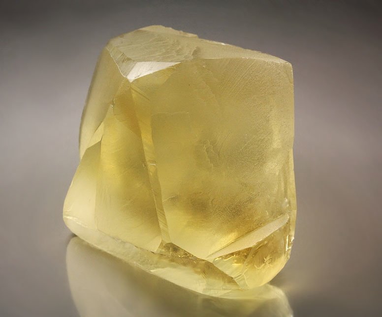 twinned CALCITE