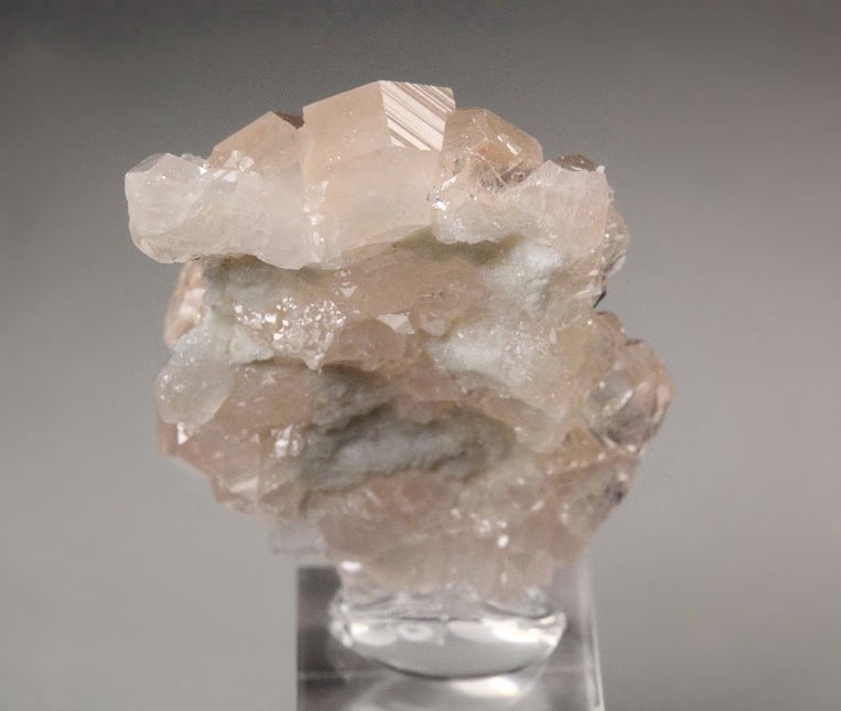 gem PINK GARNET var. GROSSULAR