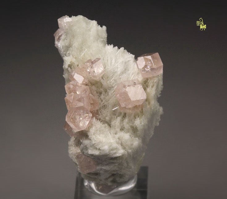 gem pink GARNET var. GROSSULAR, DIOPSIDE