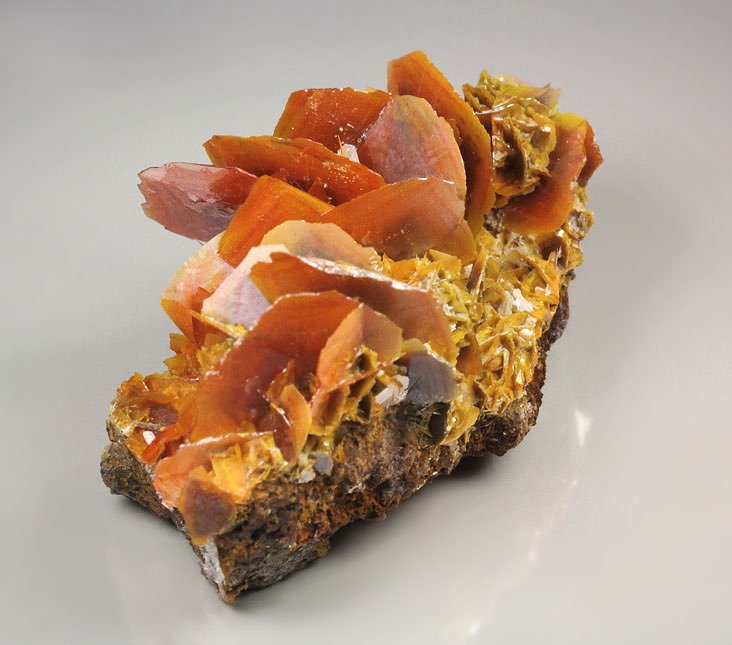 WULFENITE
