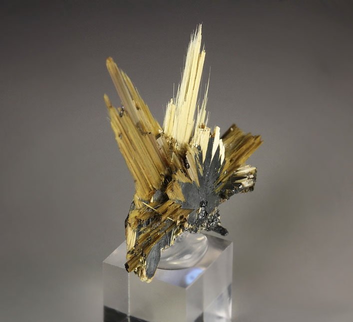 RUTILE, HEMATITE