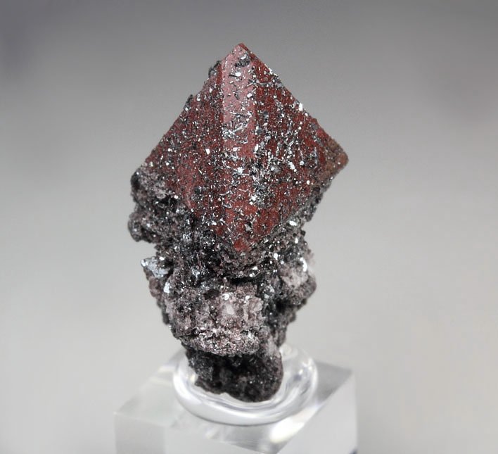ZUNYITE