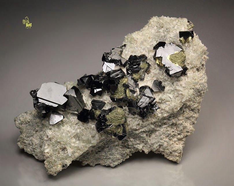 SPHALERITE, CHALCOPYRITE, QUARTZ