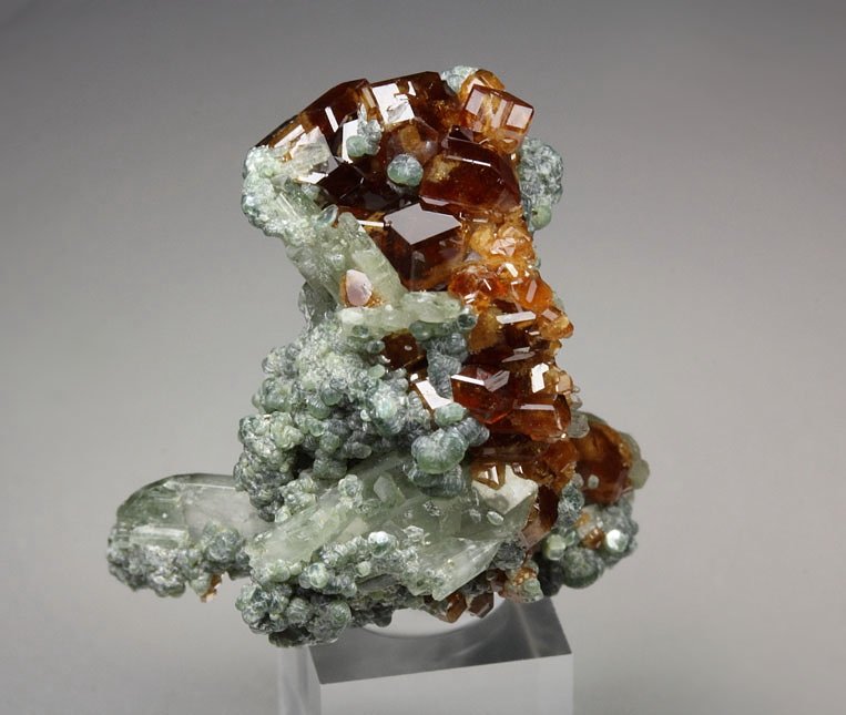 gem GARNET var. HESSONITE, DIOPSIDE, CLINOCHLORE