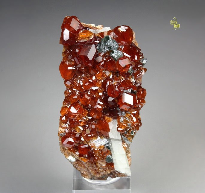 gem GARNET var. HESSONITE, DIOPSIDE, CLINOCHLORE