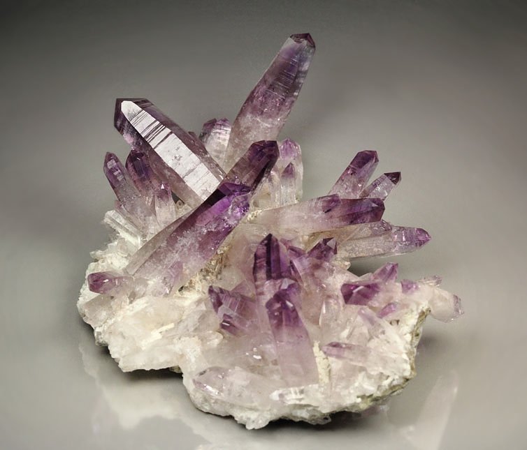 QUARTZ var. AMETHYST