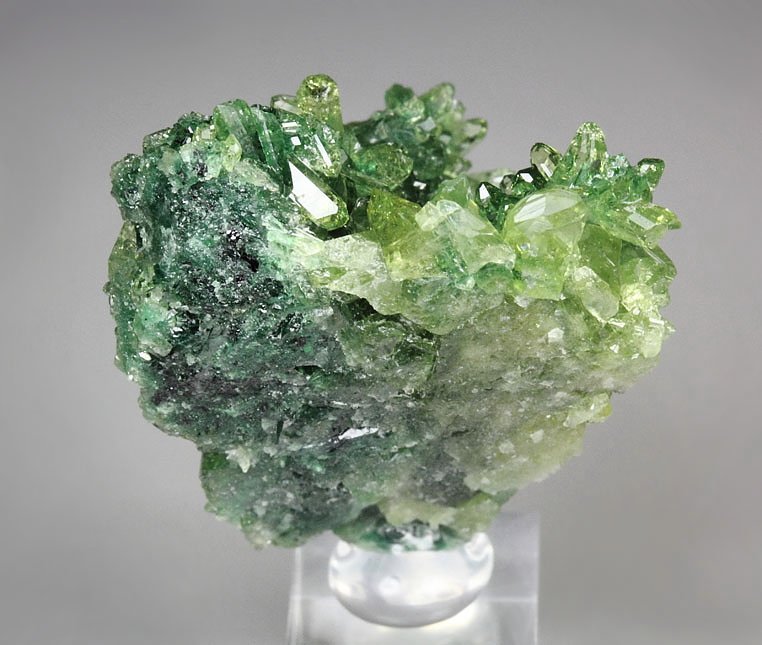 gem VESUVIANITE var. CHROMIAN