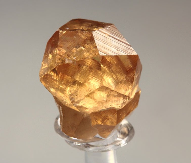 gem GARNET var. GROSSULAR