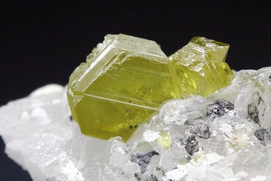 gem SPHALERITE var. CLEIOPHANE twinned