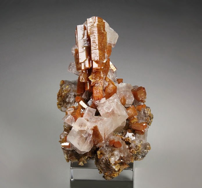 new find - VANADINITE hopper, CALCITE