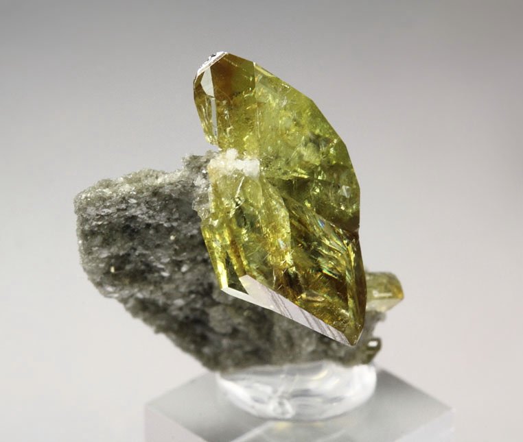 gem TITANITE