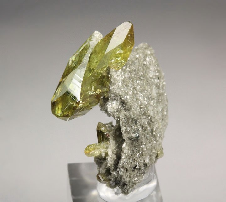 gem TITANITE