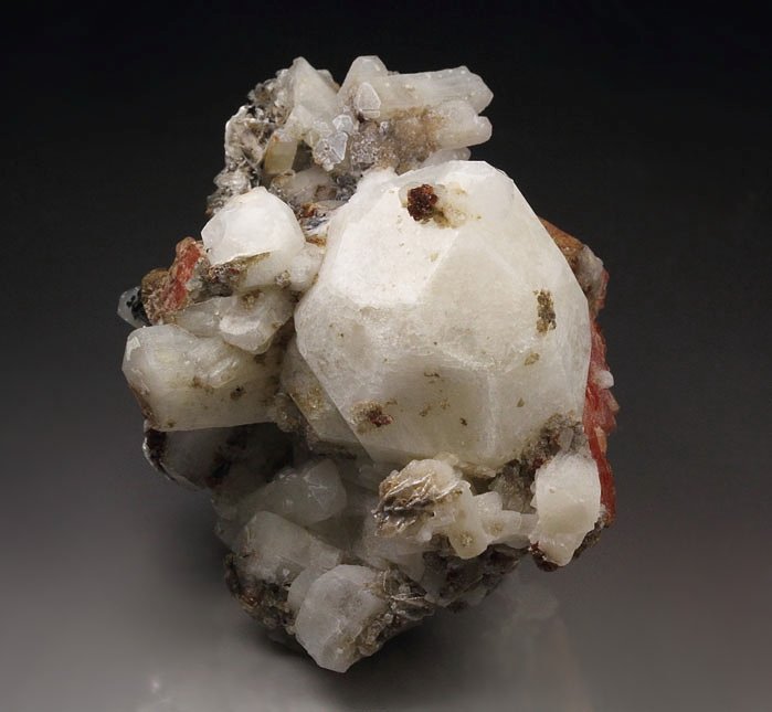 SERANDITE, ANALCIME, NATROLITE, AEGIRINE, MANGANONEPTUNITE, POLYLITHIONITE