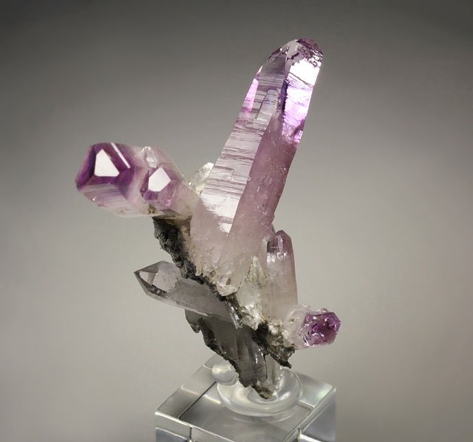 QUARTZ var. AMETHYST