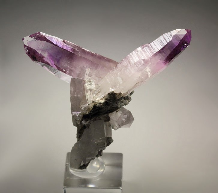 QUARTZ var. AMETHYST