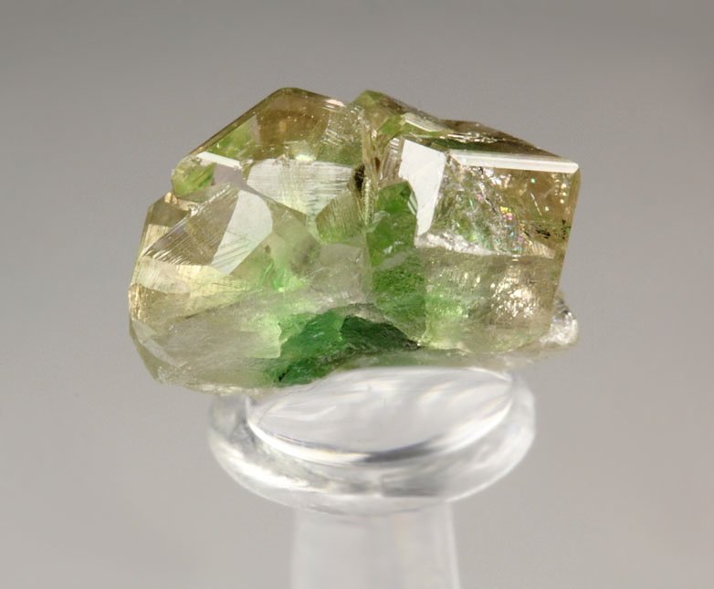 gem GARNET var. GROSSULAR with GREEN CHROMIAN PHANTOMS