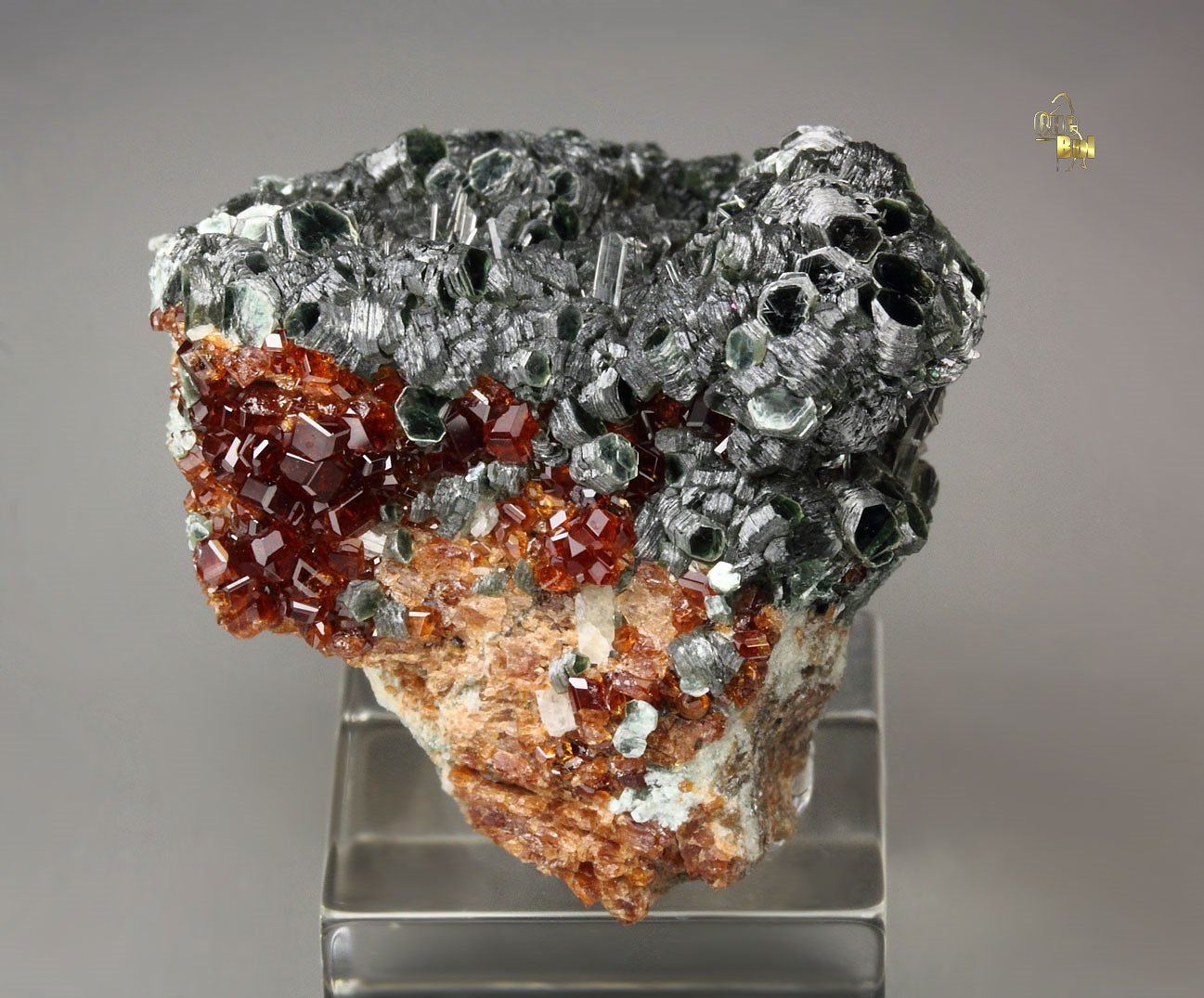 gem GARNET var. HESSONITE, CLINOCHLORE, DIOPSIDE