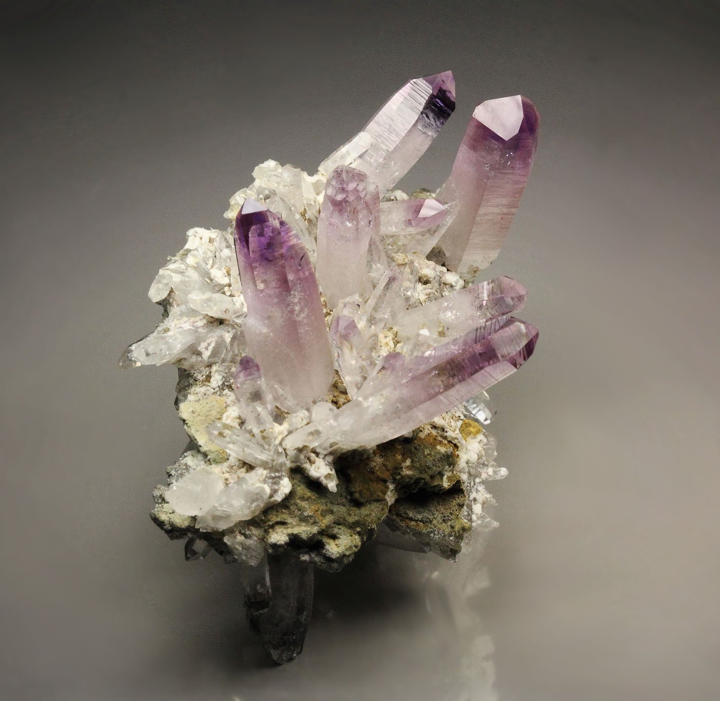 QUARTZ var. AMETHYST