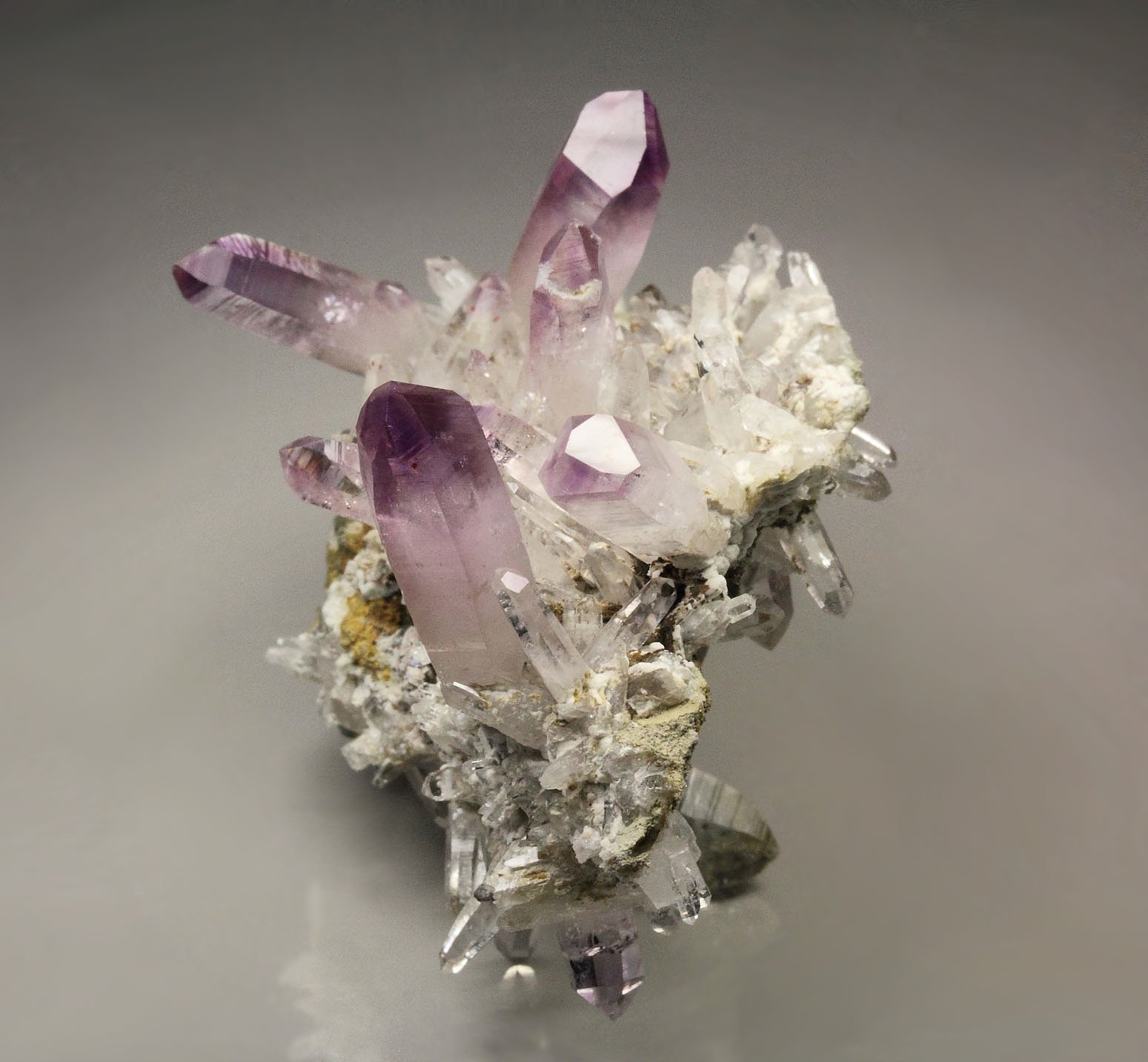 QUARTZ var. AMETHYST