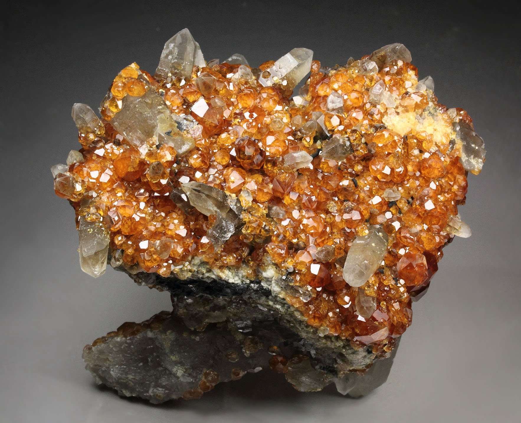 gem GARNET var. SPESSARTINE, QUARTZ var. SMOKY