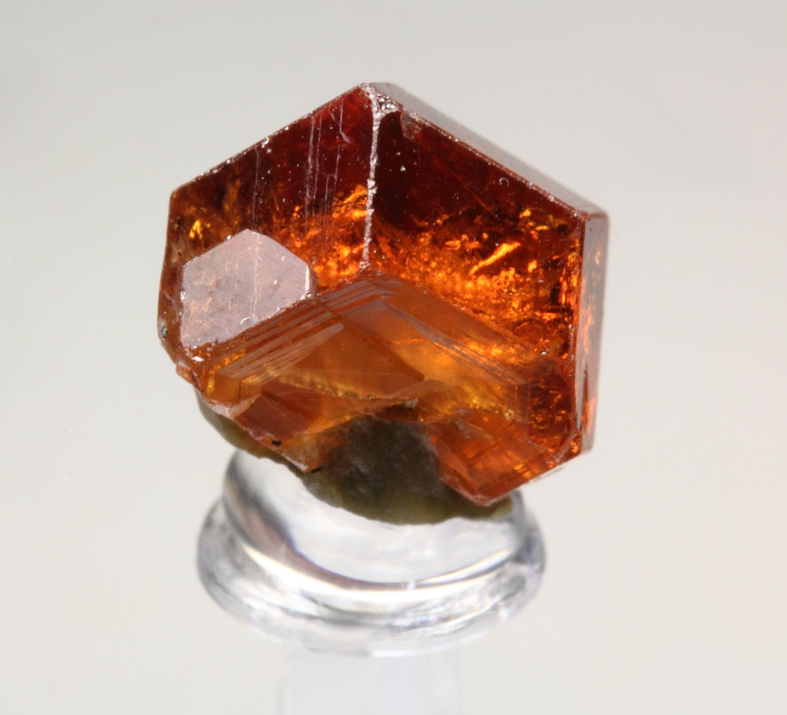 gem GARNET var. GROSSULAR