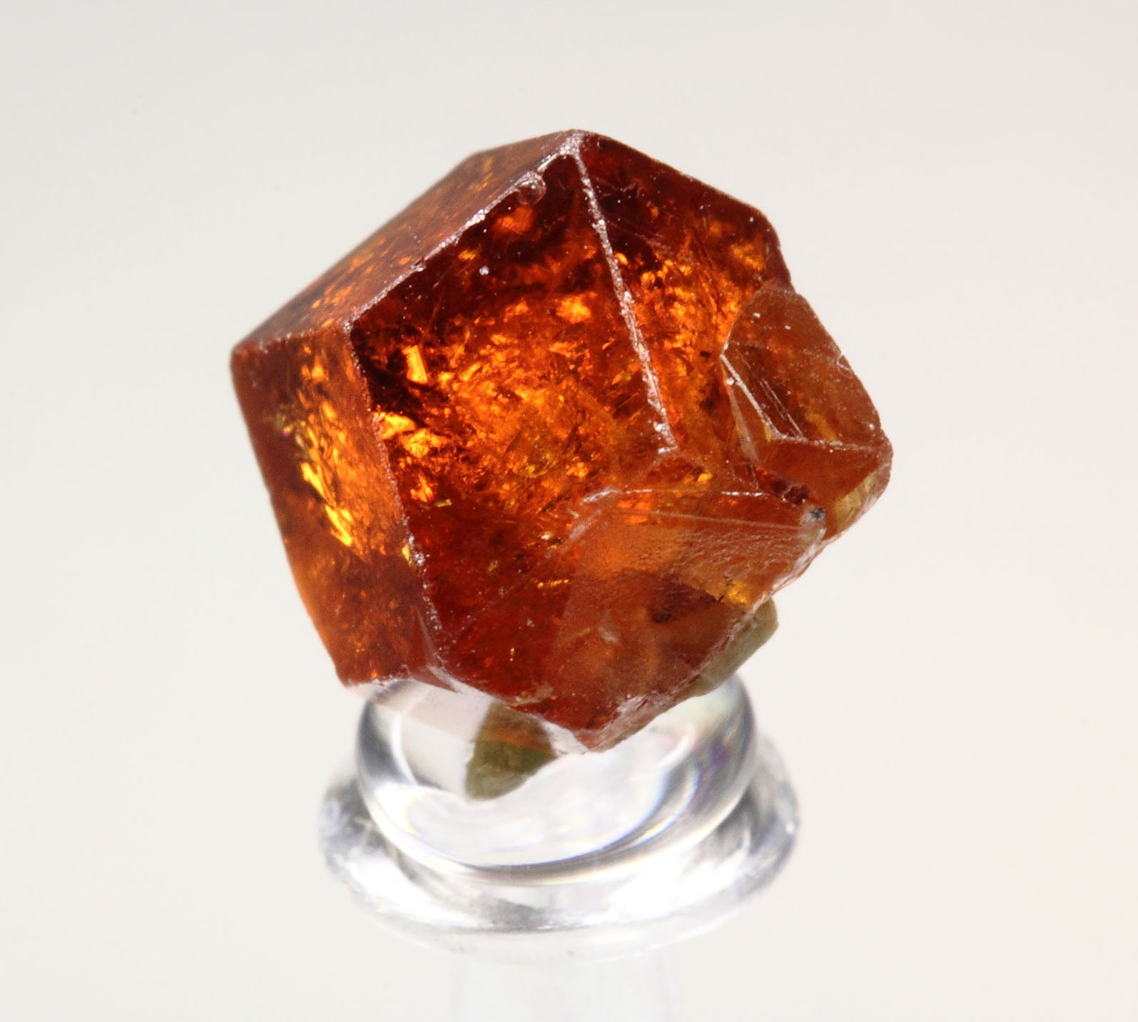 gem GARNET var. GROSSULAR