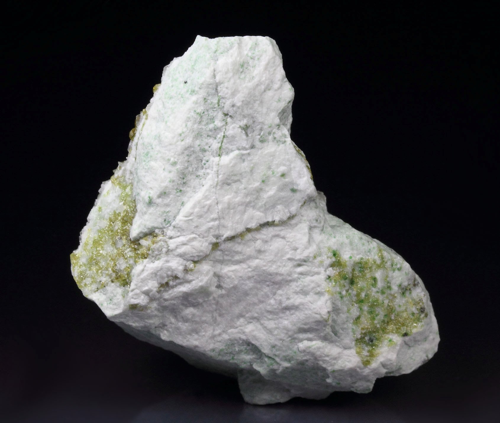 gem GARNET var. ANDRADITE, DIOPSIDE