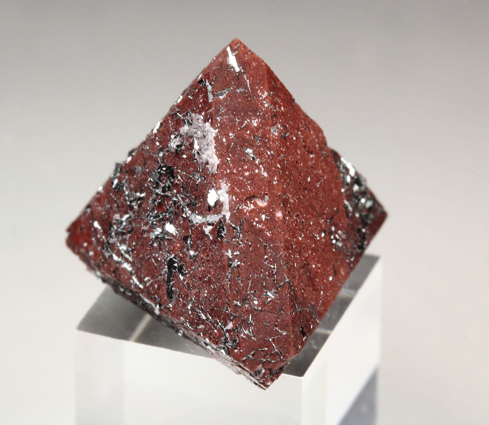 ZUNYITE