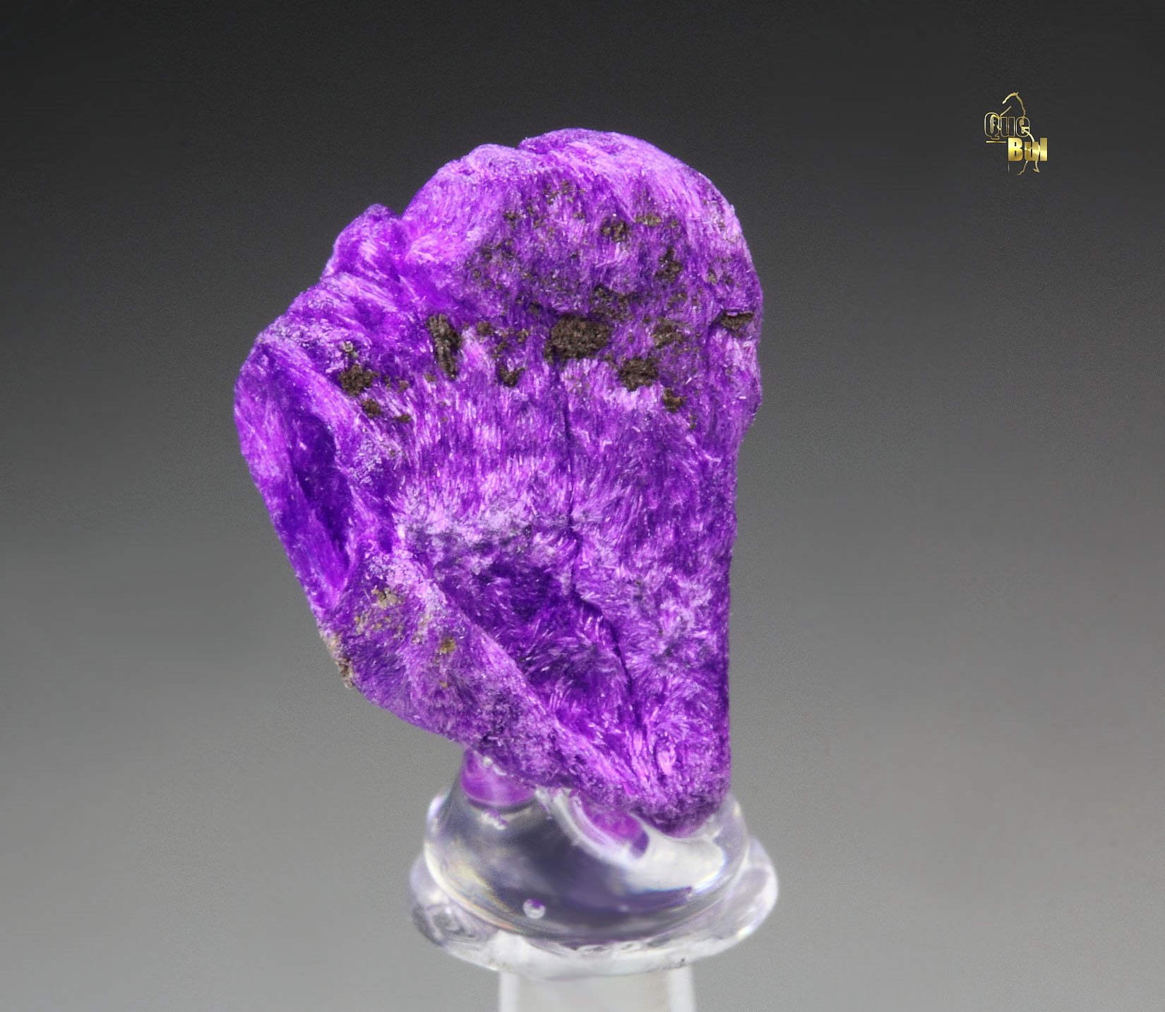 crystallized SUGILITE