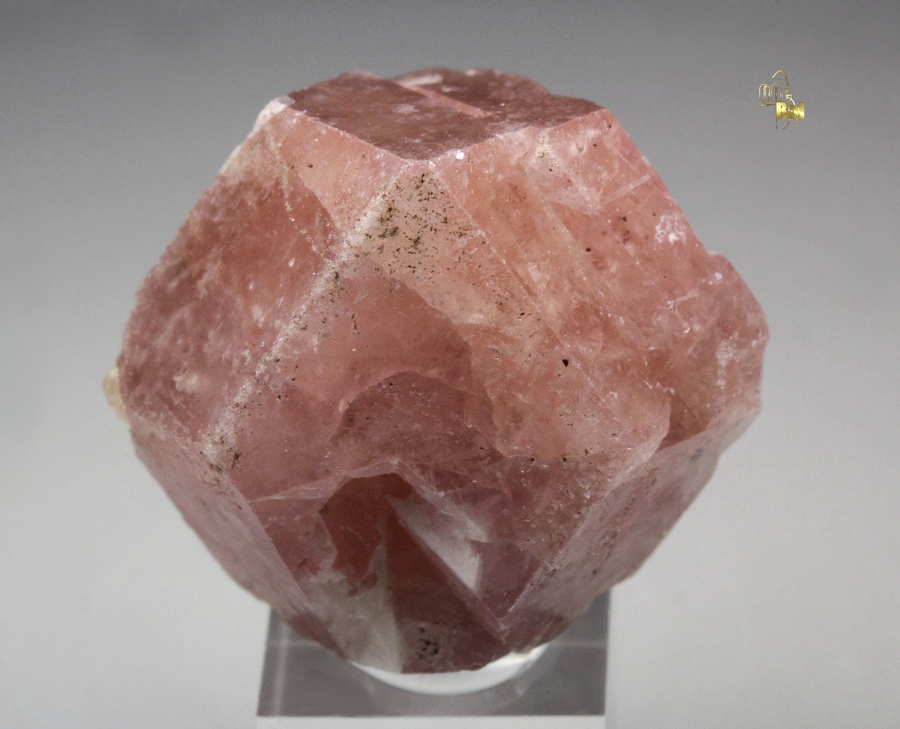 GARNET var. GROSSULAR