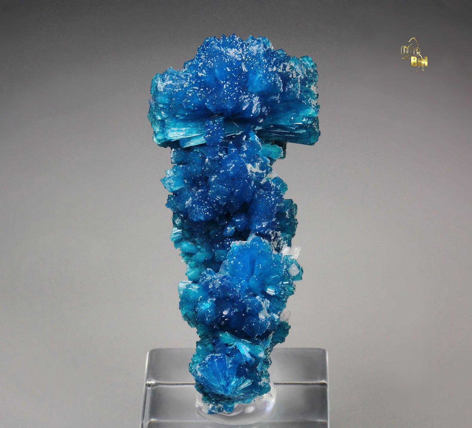 CAVANSITE stalactite, STILBITE 