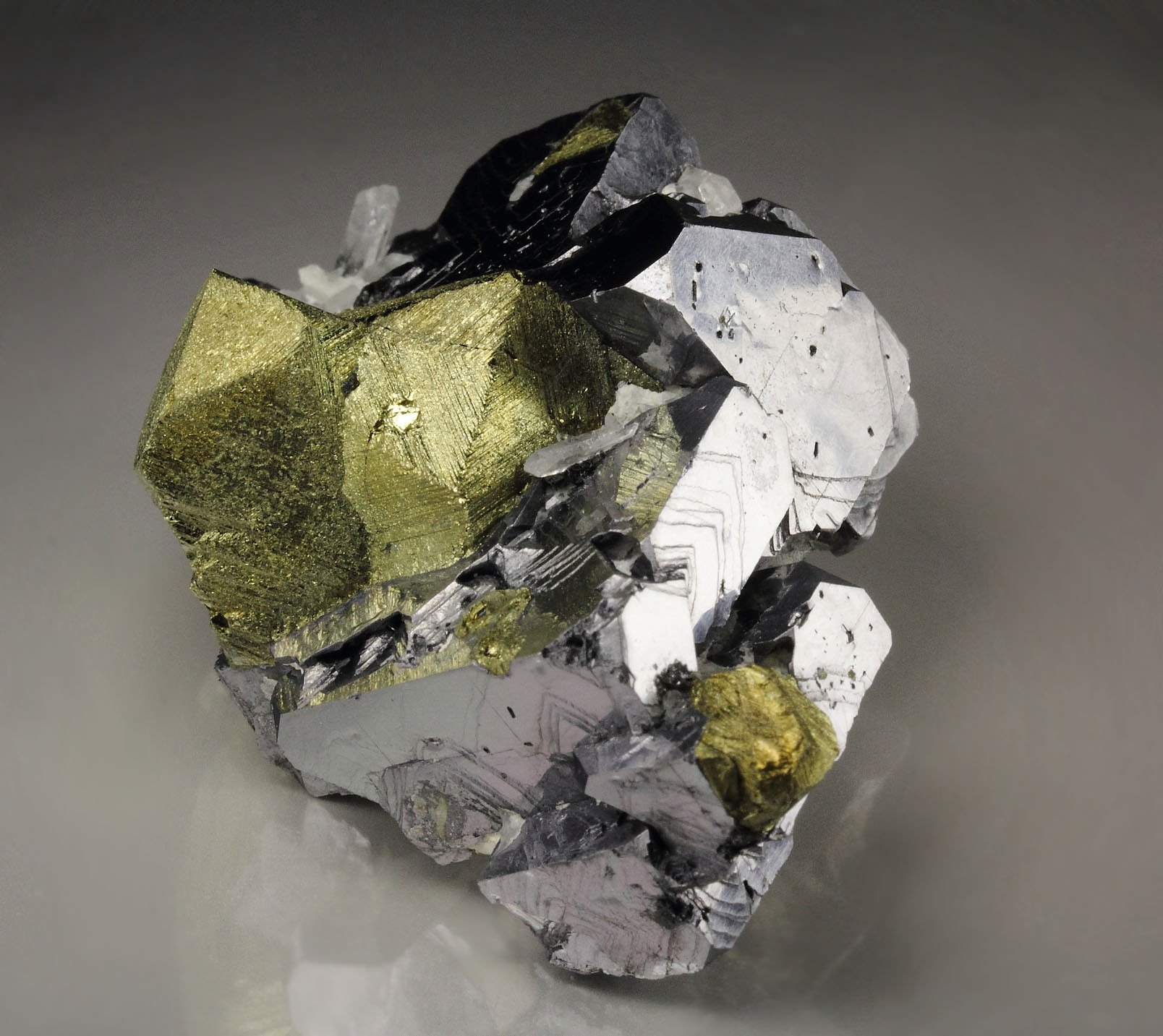 GALENA, CHALCOPYRITE, QUARTZ