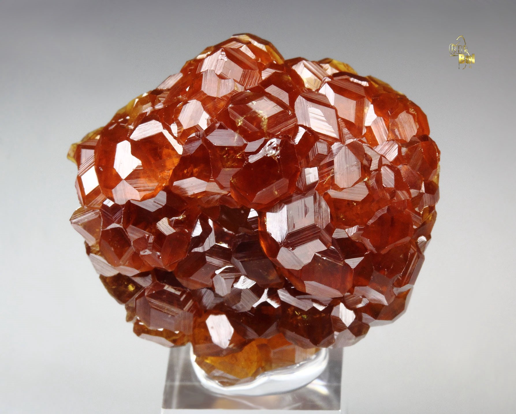 gem GARNET var. SPESSARTINE