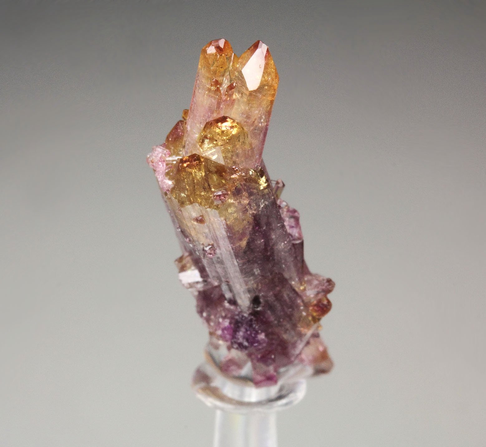 gem bi-terminated VESUVIANITE multicolor